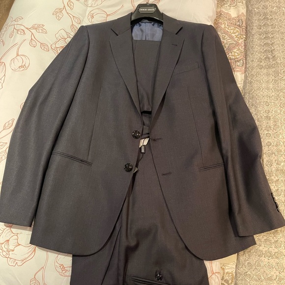 Giorgio Armani Soho suit - Picture 1 of 5